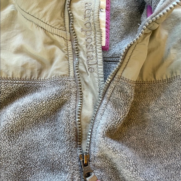 Aeropostale Zippered Shirt Long Sleeved Jacket Coat Gray Medium Casual Warm - Picture 4 of 4